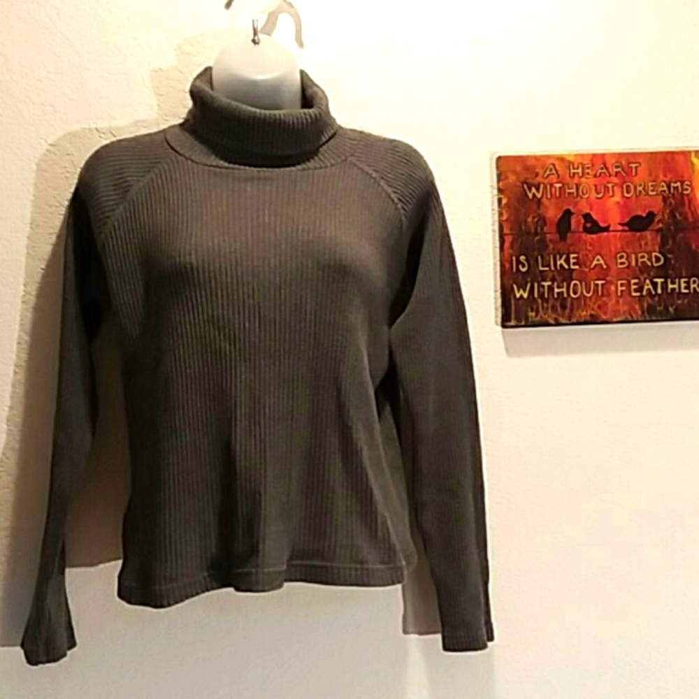 SALE! Bailey's Point 100%Cotton Cropped Turtleneck